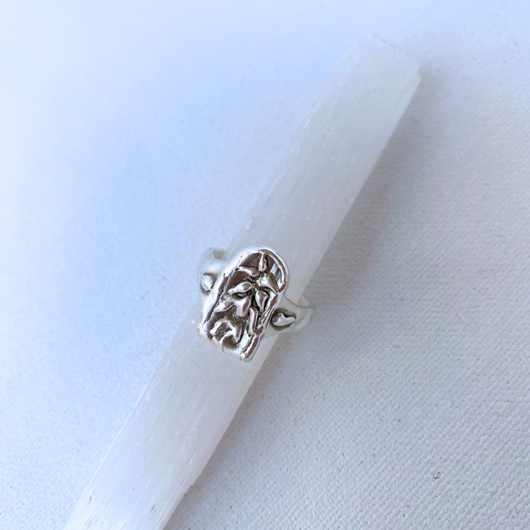 Yucca Alter Ring Silver